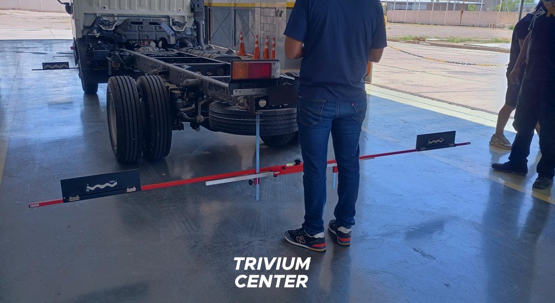 Instalamos una Josam CV-Aligner en Mendoza: tecnología Snap-On para el alineado de vehículos pesados 3 alineadora para camiones josam cv aligner de Suecia