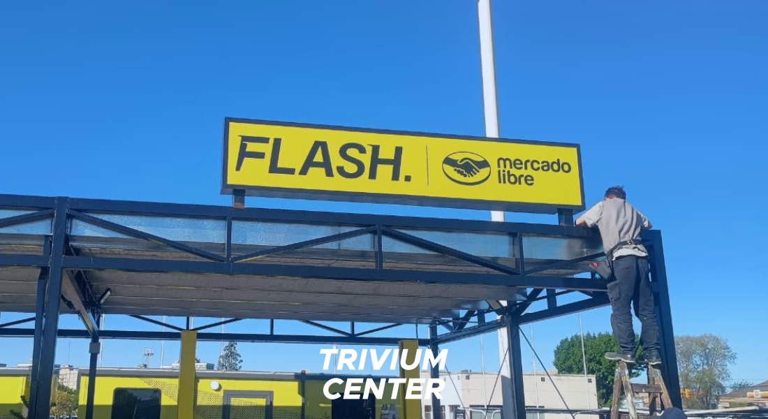 Instalamos tres elevadores de dos columnas para Punto Flash 1 taller flash con eleveadores 2 columnas trivium center